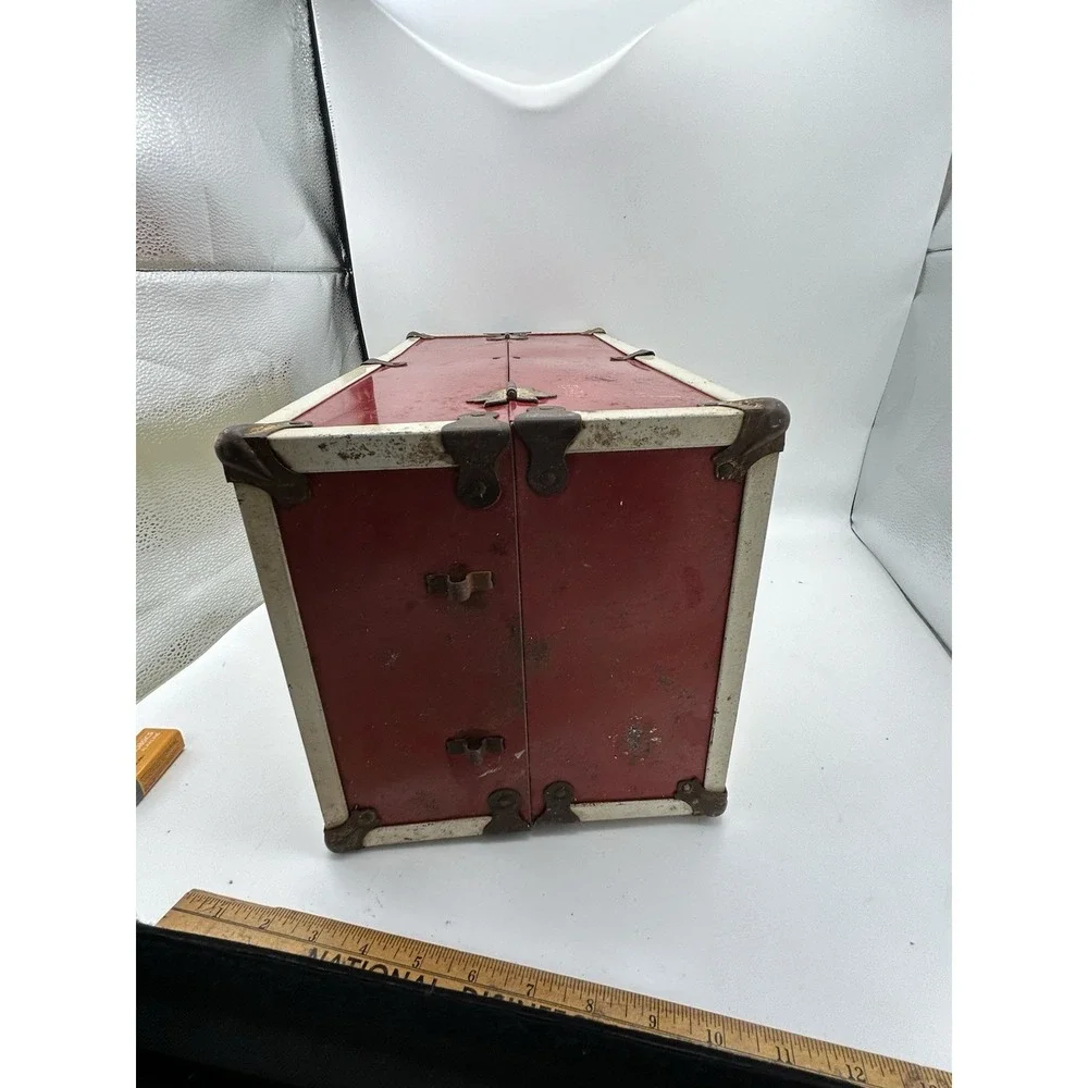 Antique Cass Toys Red/White Metal  17